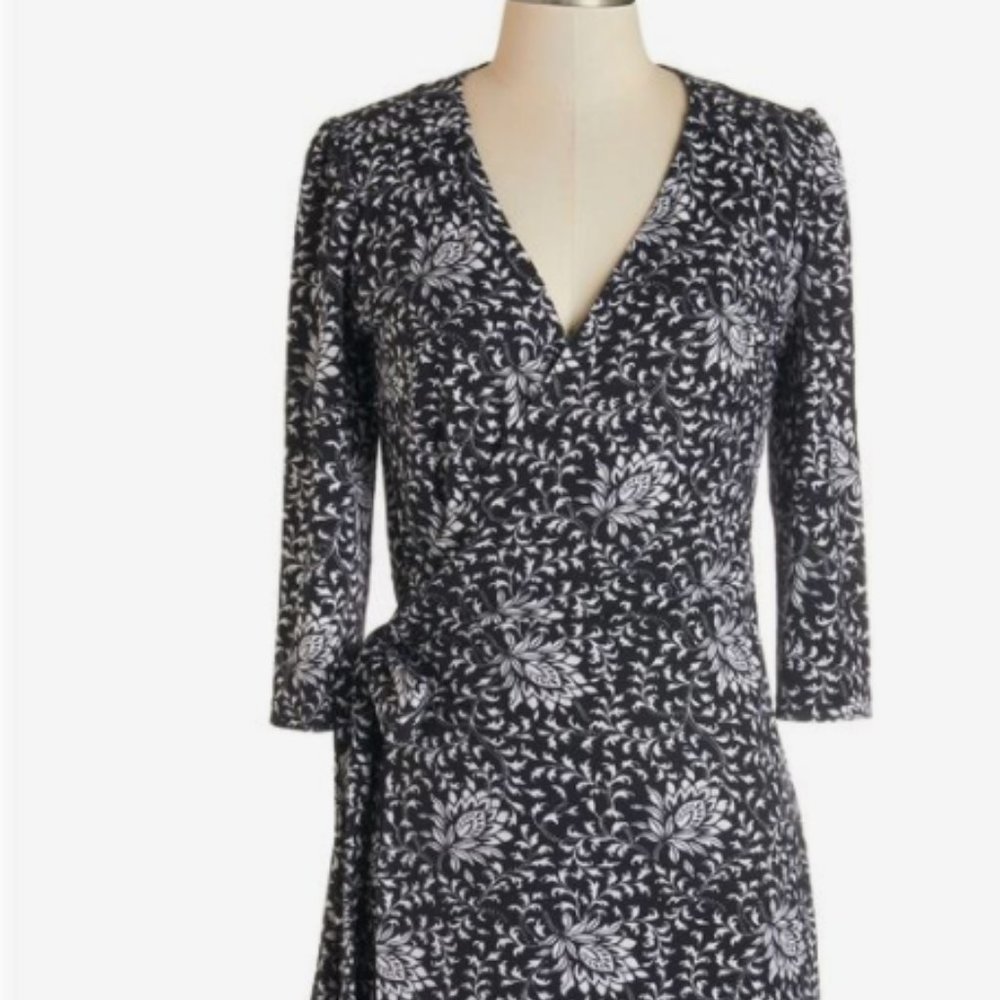 Modcloth Lighthearted Lecture Wrap Dress, 2X
